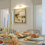 Dioro Luxury - Free Garage Parking - 3 Separate Bdr - 2bathr - Ac - Self Check-in Appartement