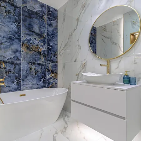 Apartment Dioro Luxury - Free Parking - 3bdr - 2bathr *