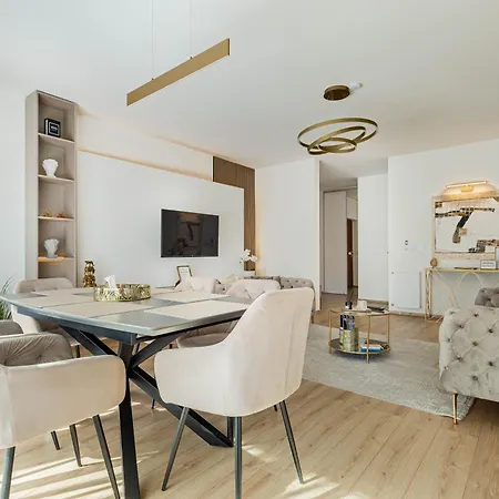 Appartamento Dioro Luxury - Free Garage Parking - 3 Separate Bdr - 2bathr - Ac - Self Check-in