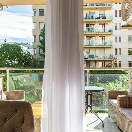 Appartamento Dioro Luxury - Free Garage Parking - 3 Separate Bdr - 2bathr - Ac - Self Check-in Budapest