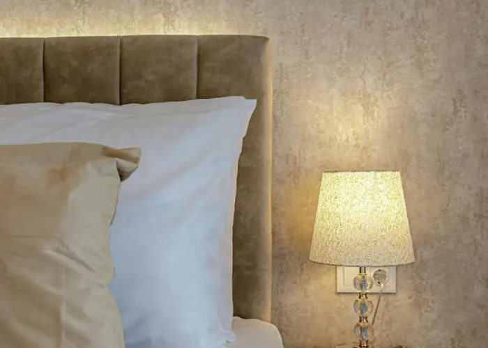 Dioro Luxury Residence - Free Parking - 3 Separate Bdr - 2Bathr - Ac - Self Check-In בודפשט