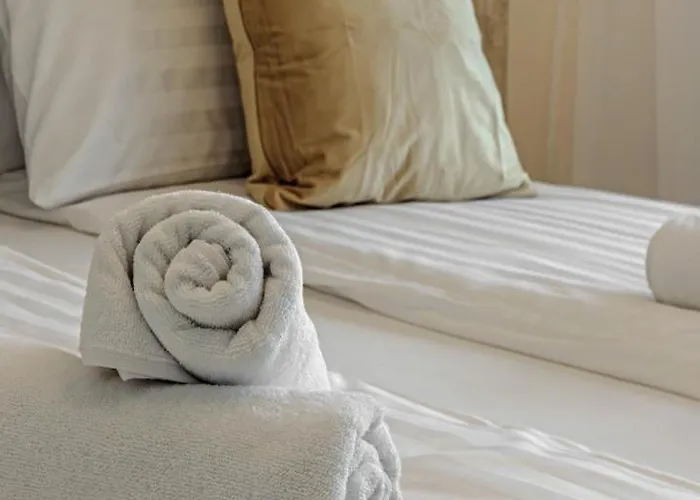 Dioro Luxury Residence - Free Parking - 3 Separate Bdr - 2Bathr - Ac - Self Check-In בודפשט