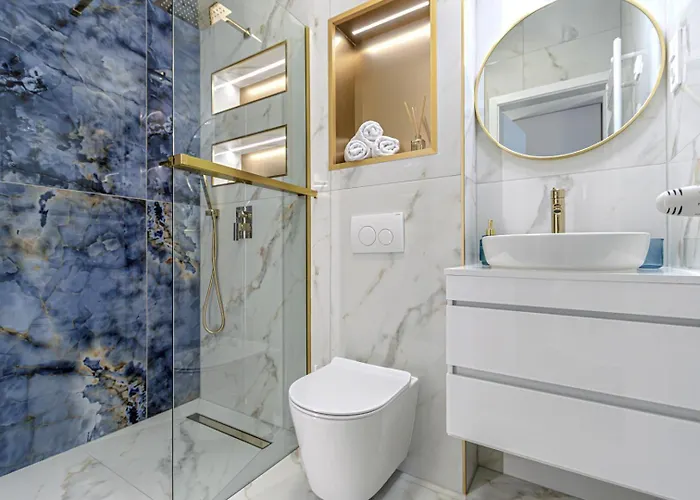 דירה Dioro Luxury Residence - Free Parking - 3 Separate Bdr - 2Bathr - Ac - Self Check-In בודפשט