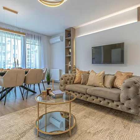 Apartment Dioro Luxury - Free Garage Parking - 3 Separate Bdr - 2bathr - Ac - Self Check-in Budapest